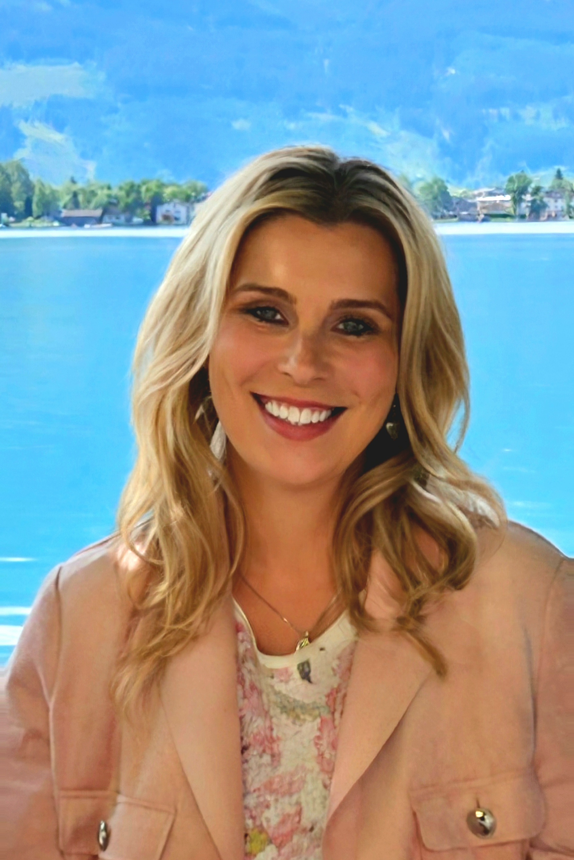 Dr Anna Wegner